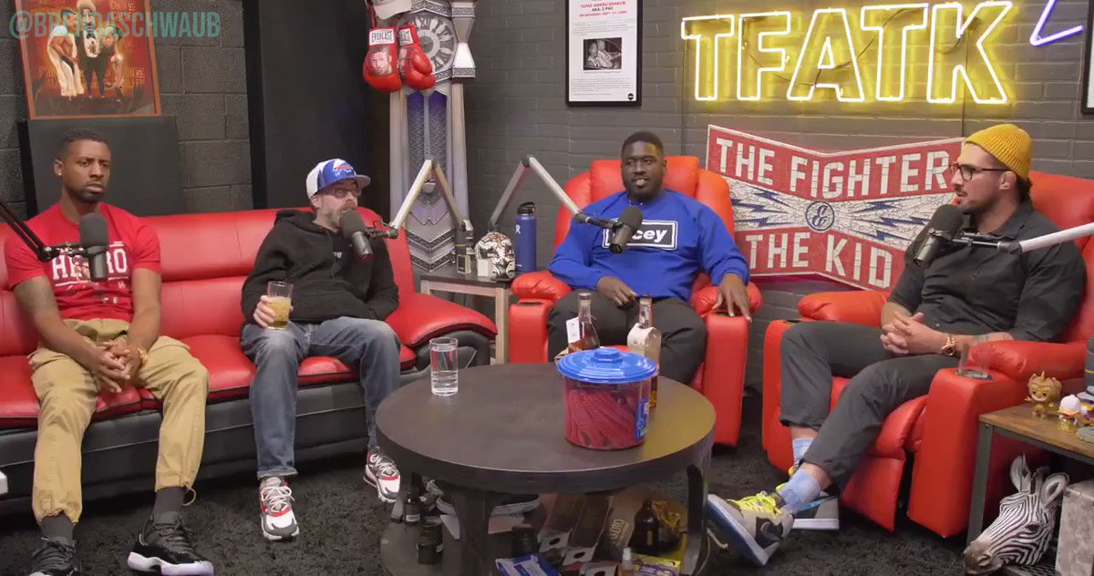 "NUTS AND BUTTS"
Oh, they probably just didn't hear you, Bubba, just repeat it 3 times.
Comedic genius Brendan Schaub.
#TFATK #brendanschaub #mma #ufc #CTE #shapellacey #malikbazille #Showtime #joshpotter https://t.co/0BkfgE7bLa