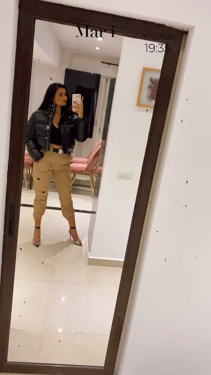 Model - Flavia McRoss dildo