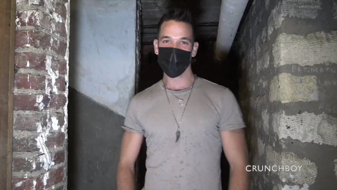 The sexy @kevindavidXXX used raw by rex in discret basement in paris ????? NEW !!! BEST OF BAREBACK FRENCH