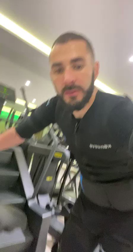 Karim Benzema @Benzema