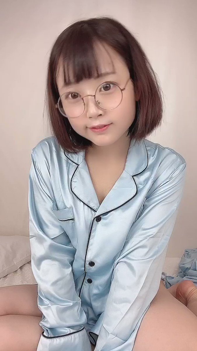 パジャマとメガネっ子に関する画像