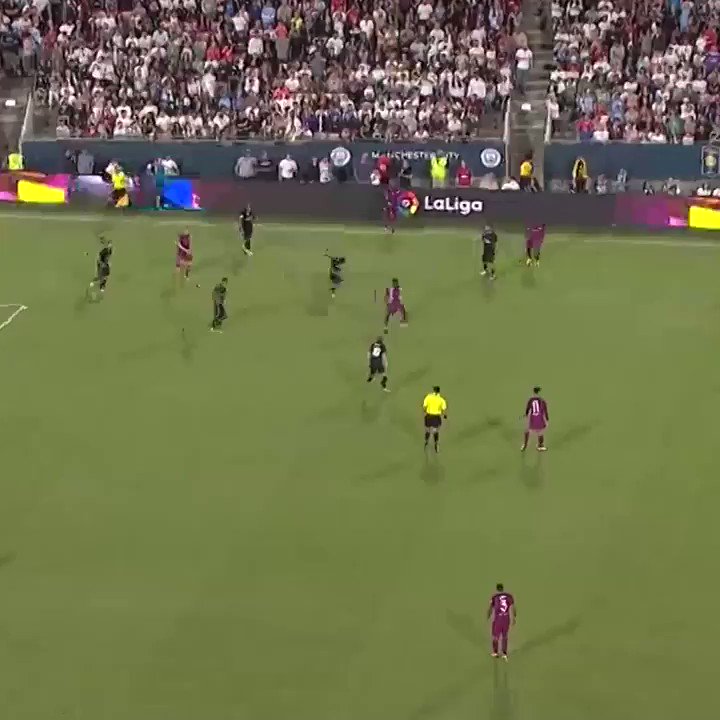 Happy 26th birthday to Raheem Sterling! We\re celebrating with this ICC goal! 