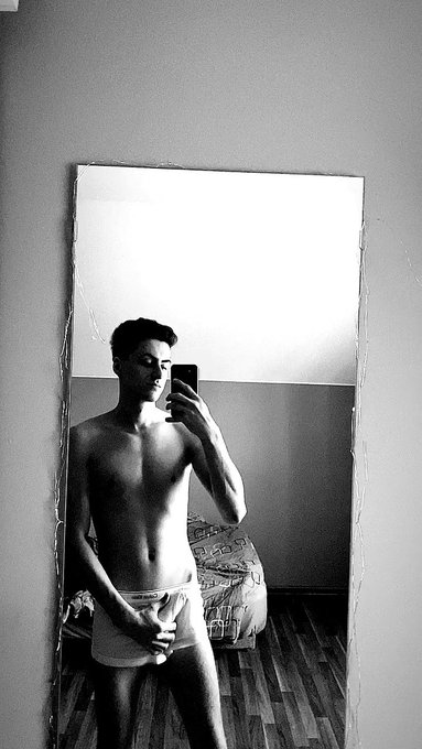 ??

#gay #gayboy #gayteen #younggay #youngboy #teenboy #gaytwink #teen #twink #gaymen #twinks #gays https://t