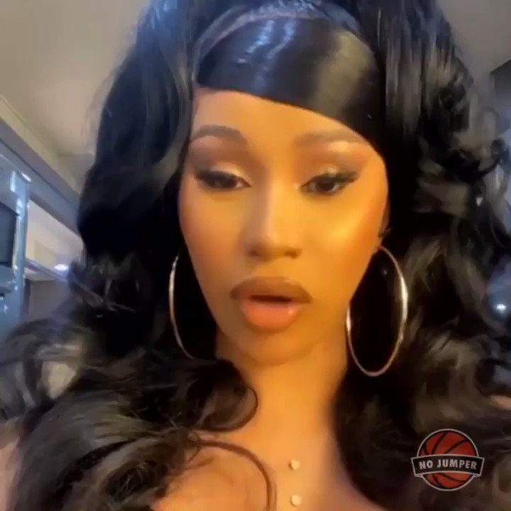 No Jumper on X: #Cardib has a message about “close friends” stories on  Instagram 🤣y'all agree or nahhh?  / X