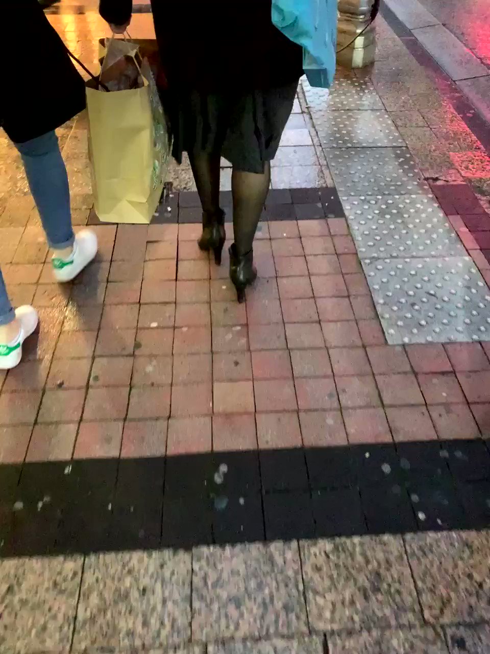 nylonwife (nylonwife1) / Twitter