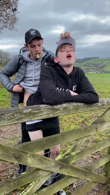 We actually broke the farmers gate! I hope he don’t mind! ?

@gaytwink0001 ? https://t.co/ouzTtJNPJc