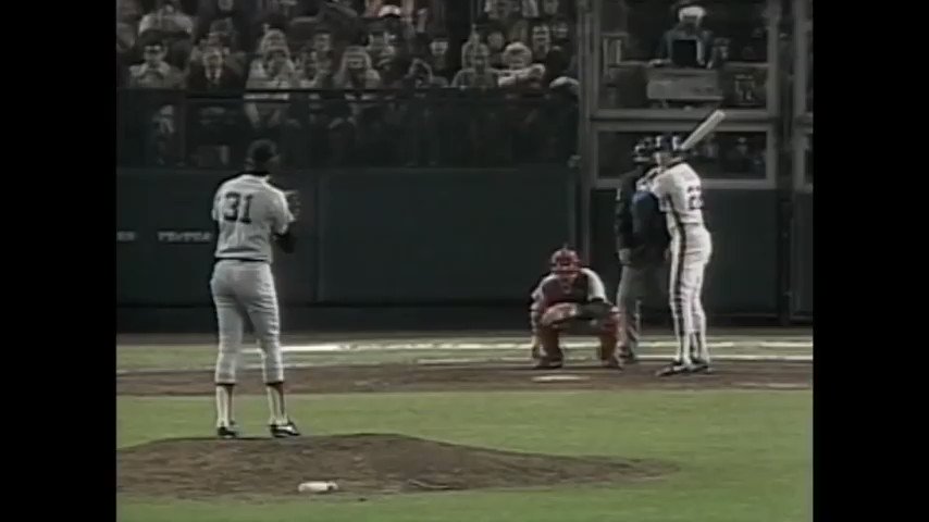 Happy 68th birthday to Ray Knight!

The 1986 World Series MVP hit this home run in Game 7 to give the Mets the lead. 