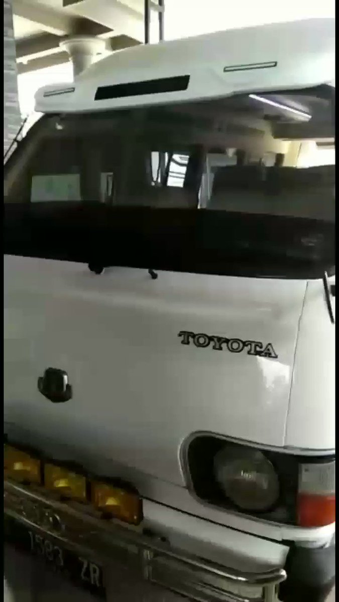 Toyota Hiace Jadul Modif Mobil Motor Terbaru Berita Toyota Hiace Jadul Modif Mobil Motor Terbaru Berita