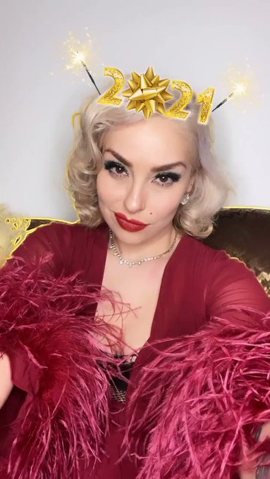 #HappyNewYear2021 🥂✨ https://t.co/yBXE7A2TUR<a href="/tag/happynewyear2021"class="tags">#HappyNewYear2021</a>