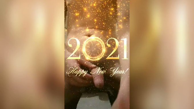 ?Feliz a?o nuevo 2021! Celebremos juntos ? Happy new year 2021! Celeb it together ? #amateur #latin #latino