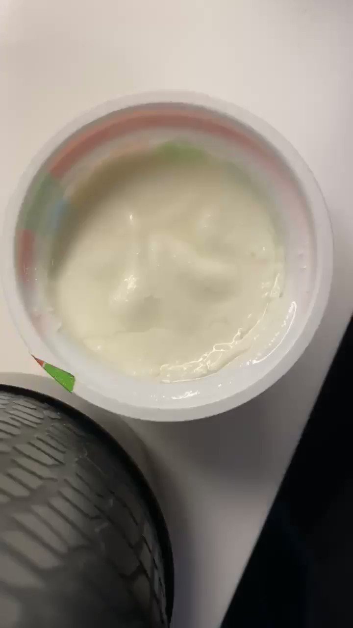 H A L L I E on X: Mixing the fruit at the bottom with the yogurt without  spilling any over the sides t.coGlYMzc3D3Z  X