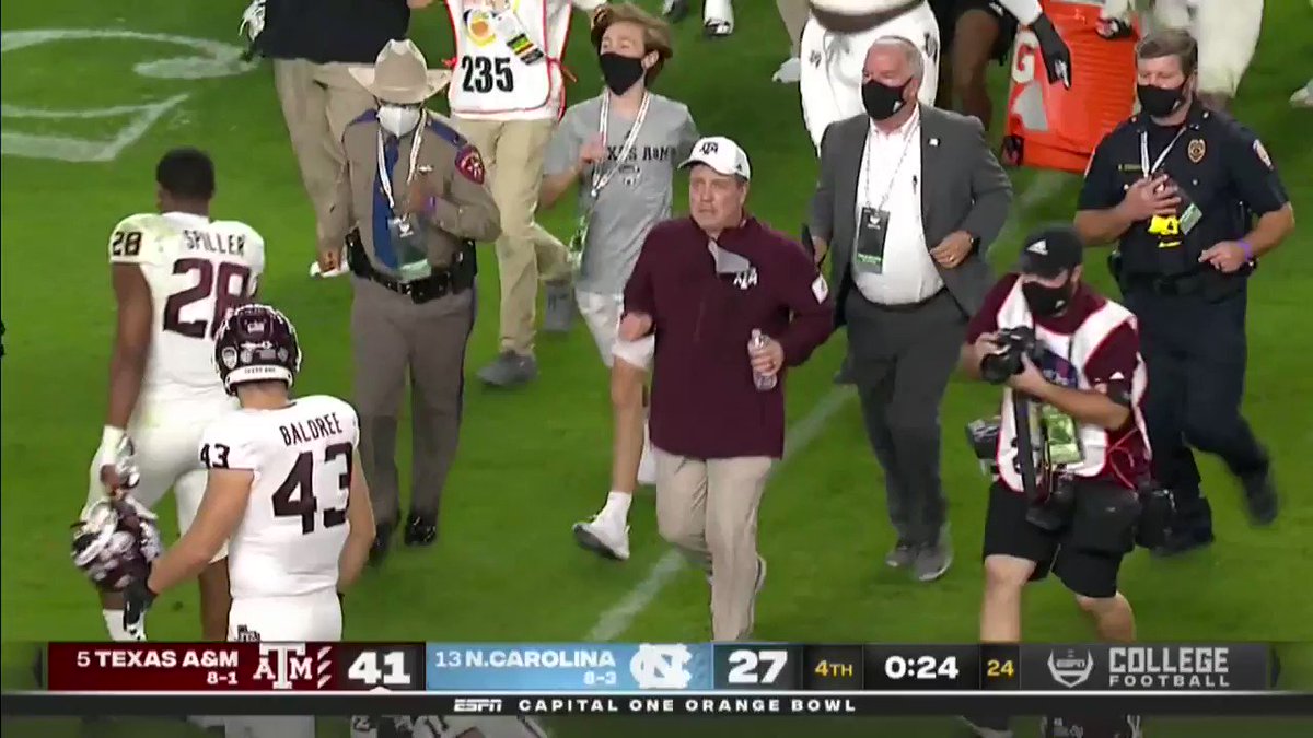 @CBSSports's photo on mack brown
