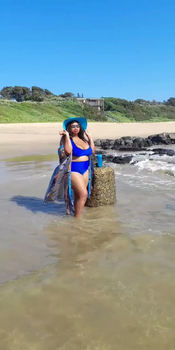 Model - UrHonour Joi