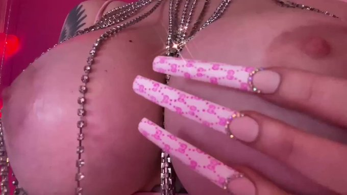 Don’t forget to sign up to my VIP onlyfans https://t.co/Q3YRvXzGKV for more Bimbo filth ?? https://t