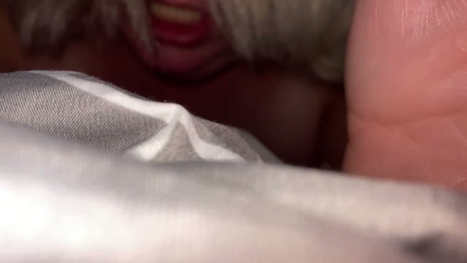 New video coming shortly; here's a preview! Fucking someone from my DM's. Interested? Message me! https://t