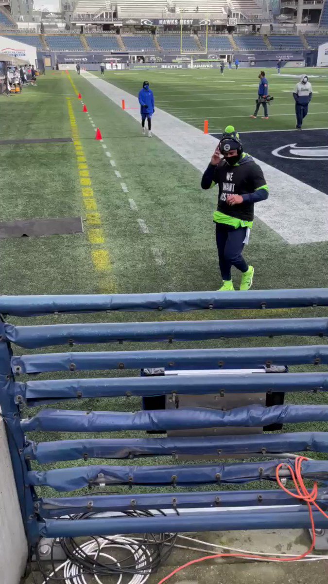 @DangeRussWilson's photo on #GoHawks