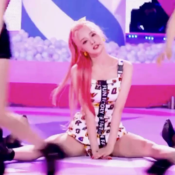 Happy birthday ariana grande 