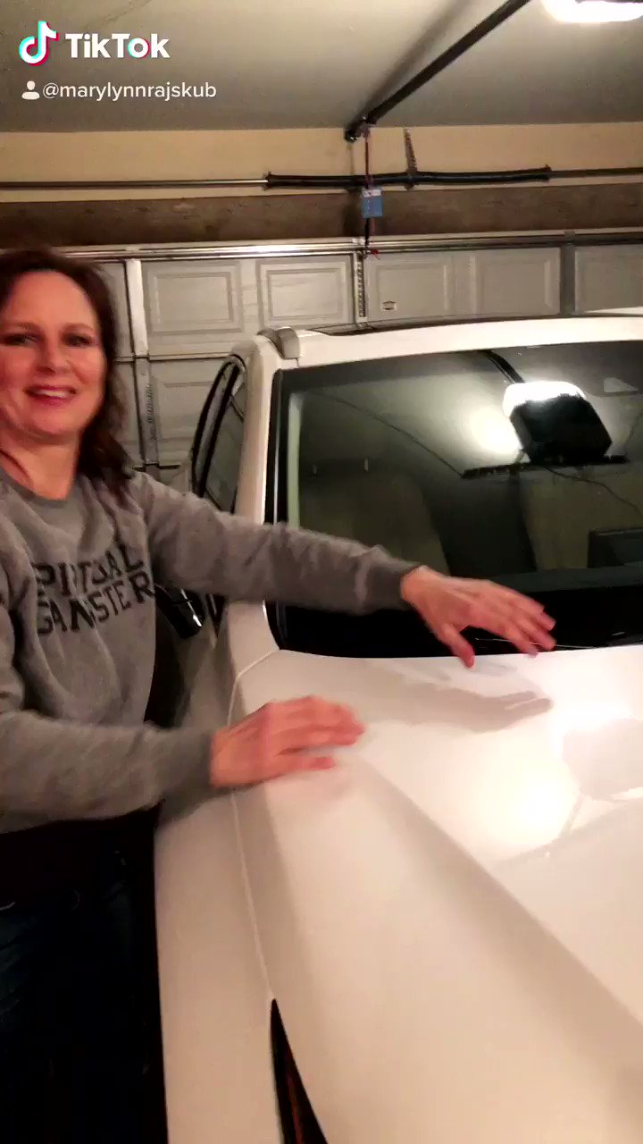 Mary lynn rajskub butt