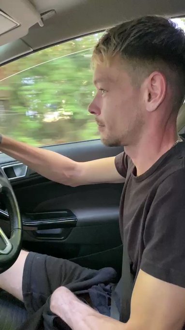 Who wants to give me a gobjob? ? https://t.co/iPqvJkXA1P