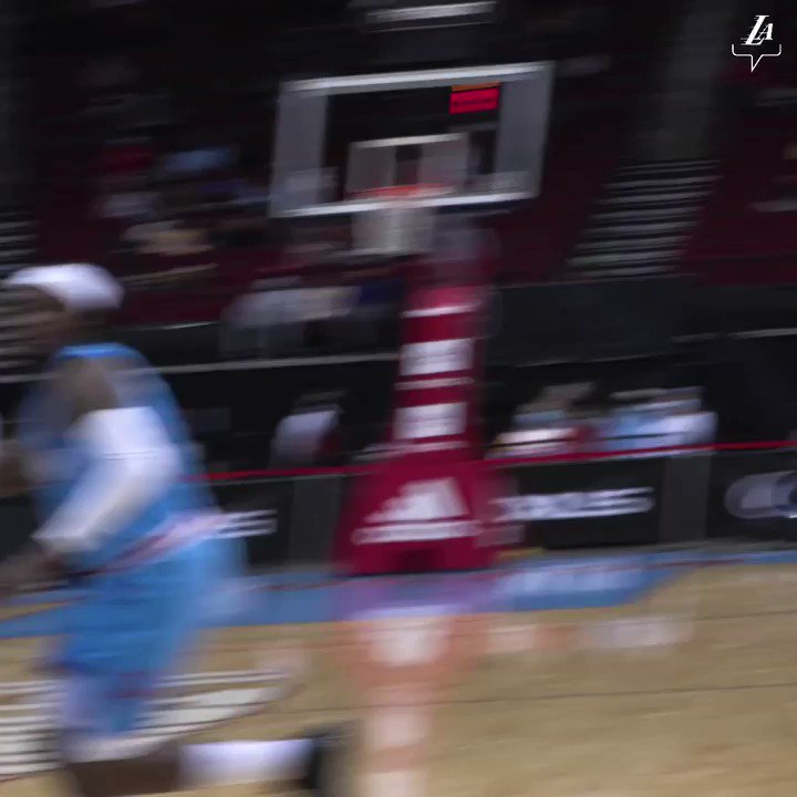Los Angeles Lakers (@Lakers) on Twitter photo 2021-01-13 02:47:27 First time I’ve seen LeBron do that.” (📺: @SpectrumSN) First time I’ve seen LeBron do that.” (📺: @SpectrumSN)