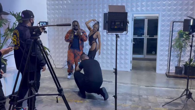 Music Video for @TPAIN 🎥 https://t.co/RXk36i8iqg<a class="tags" target="_blank" title="On Twitter" href="/?out=eyJ0eXAiOiJKV1QiLCJhbGciOiJIUzUxMiJ9.eyJpYXQiOjE3MjA5MDExMDEsImlzcyI6InR3cG9ybnN0YXJzLmNvbSIsIm5iZiI6MTcyMDkwMTEwMSwiZXhwIjoxNzUyNDM3MTAxLCJyZWRpcmVjdF91cmwiOiJodHRwczovL3R3aXR0ZXIuY29tL1RQQUlOIn0.zMNlSlmrJnhgcz7DCKsCsmahRc_kuIURI6MJoYl4A_pTkEYVq58mIx2PqMUR7EPFVbUu7J7GgrKIJOF0EBQDQg">@TPAIN</a><a href="/tag/newprofilepic"class="tags"><span>#newprofilepic</span></a>