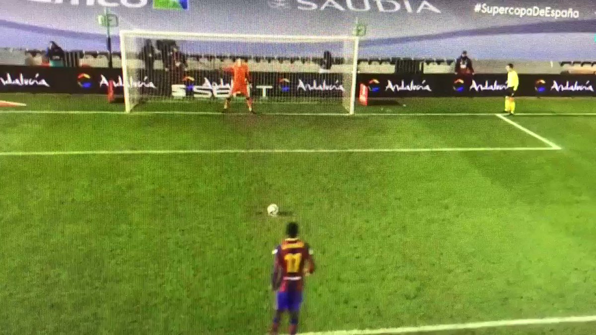 RT @Creativeemaster: Real Sociedad vs Barcelona 0-1 penalty gol goal Ousmane Dembele https://t.co/TO50k4e0PF