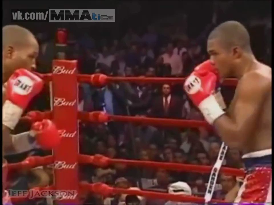 Happy Birthday to former MW & LHW champion Bernard Hopkins 