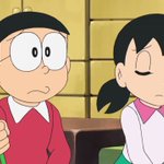 ドラえもんにOfficial髭男dismが出演!のび太にテレビとりもちで引きずり出されるシーンw