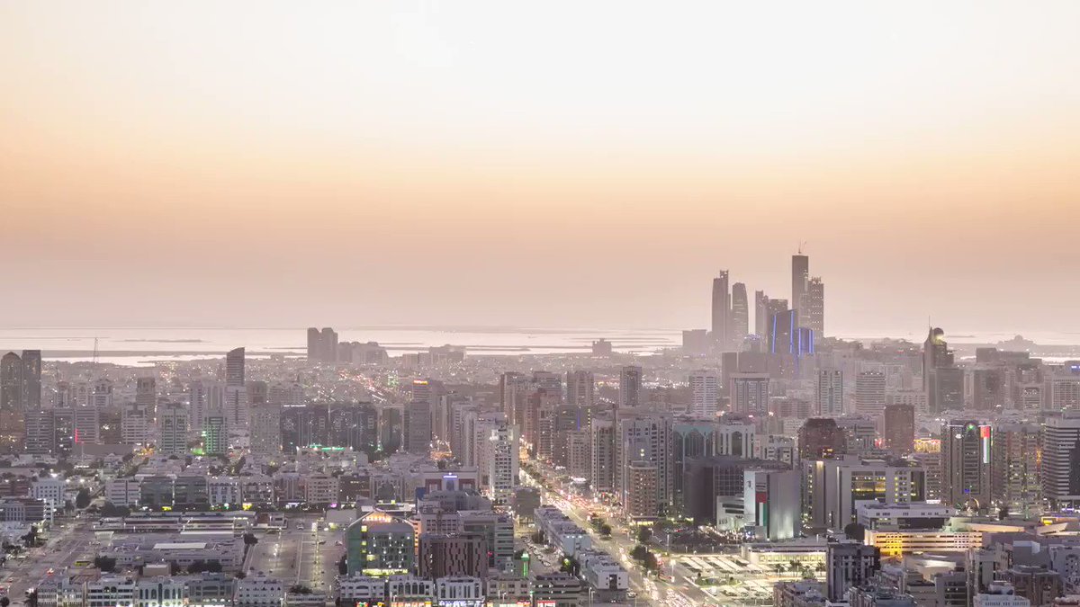 "تسرّني عودة الجمهور لمتابعة المنافسات الحيّة في الحلبة، وأعتبرها خطوة مهمة على الطريق الصحيح"
فعاليات الليّلة الافتتاحية لثلاثية #جزيرة_النزال تنطلق اليوم في .@EtihadArena_AE المنافسون على أهبة الاستعداد. هل أنتم مستعدون؟
تُفتح الأبواب في 7:30 مساءً https://t.co/bAeMxa4UYQ