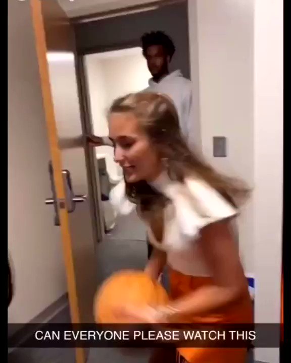 I got secondhand embarrassment just from watching this @chicks (via ig:Evelynrogers95) https://t.co/MlJP3JzzHL