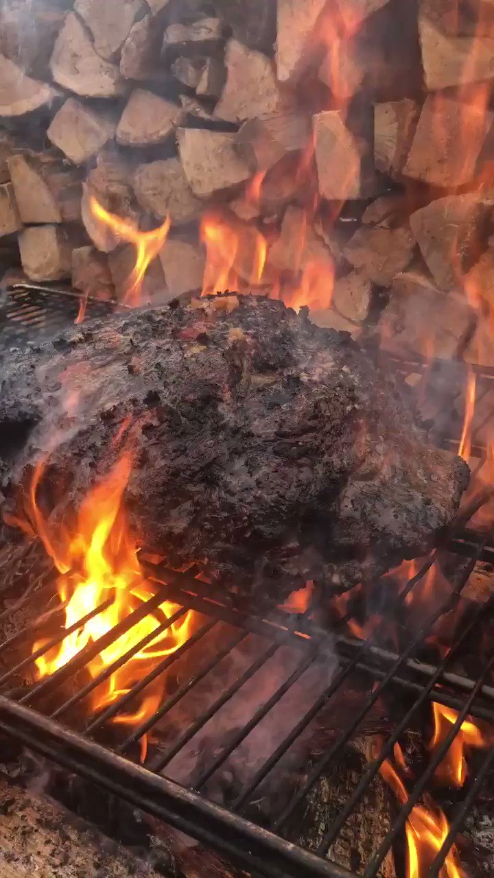 The Woodpile BBQ (TheWoodPileBBQ) / Twitter