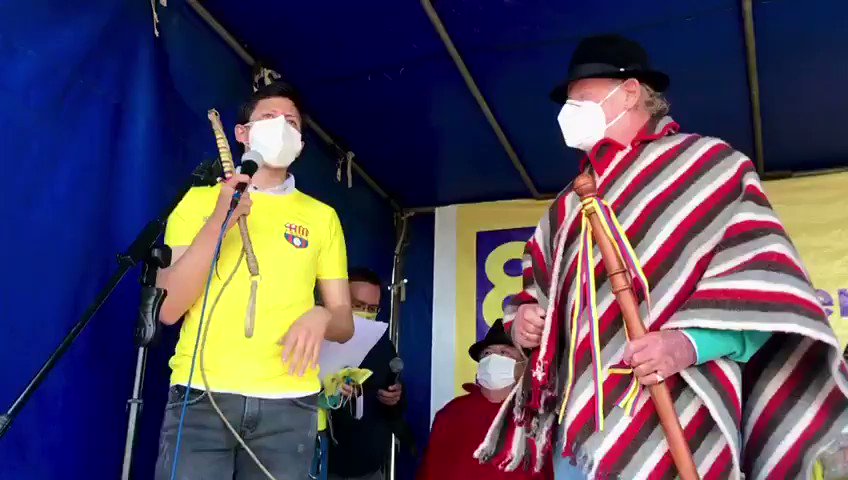 Hoy en #Cotopaxi recibimos de parte del pueblo indígena, el látigo contra la #Corrupción.
Con este látigo castigaré a todos los que han sumido a mi pueblo en la pobreza y la miseria, empezando por @lenin y quienes han cogobernado con él.
#ElPresidenteDelEmpleo https://t.co/iavxtmhIZL