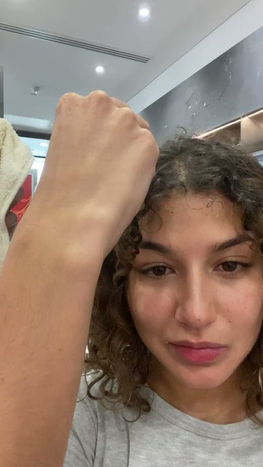 POV ur my friend wiping the dried cum from my hair in the middle of the Aesop store https://t.co/jtZ