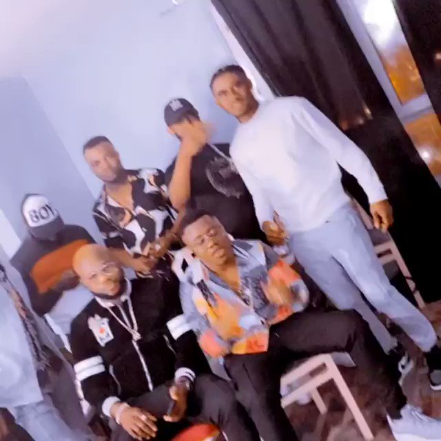 RT @KuamiEugene: Okyeam Kwame :When Kuami’s Voice Is On The Song ;
Richie Mensah : It’s A Hit Mernn!!!!!!!! #Yeeko https://t.co/SF5KFhpgZb