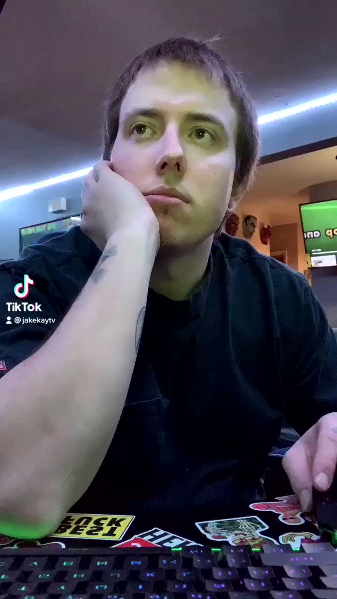 Do you enjoy beans as much as I do? Enjoy 👌. Follow my TikTok @ jakekaytv . #coffee #beans #TikTokviral #food #comedy #memes #TwitchRecap2020 @BlazedRTs
@sme_rt
@FMC_RTs
@PromoteAMGamers
@rtsmallstreams
@SupStreamers https://t.co/QnKopuf25j