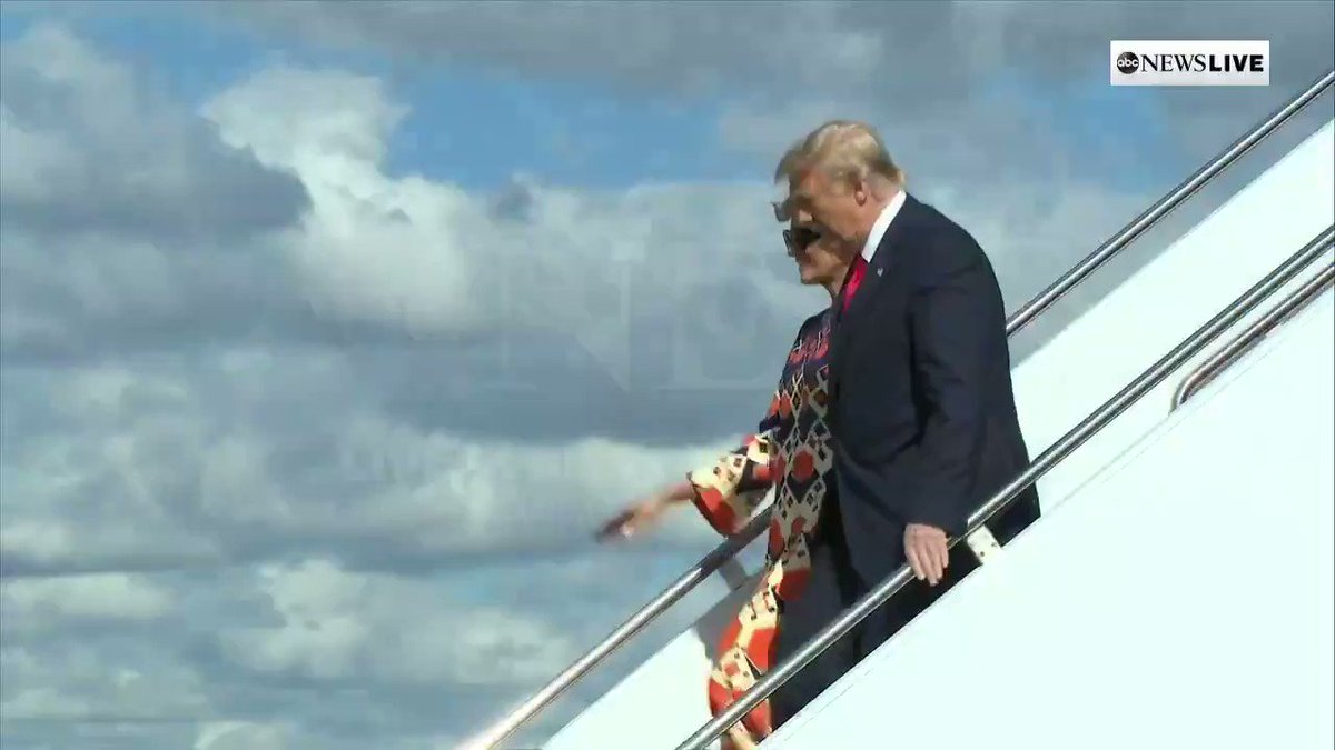 Diego E. Barros (@diegoebarros) on Twitter photo 2021-01-20 19:58:45 Melania is totally done. She already quit posing. Melania is totally done. She already quit posing.