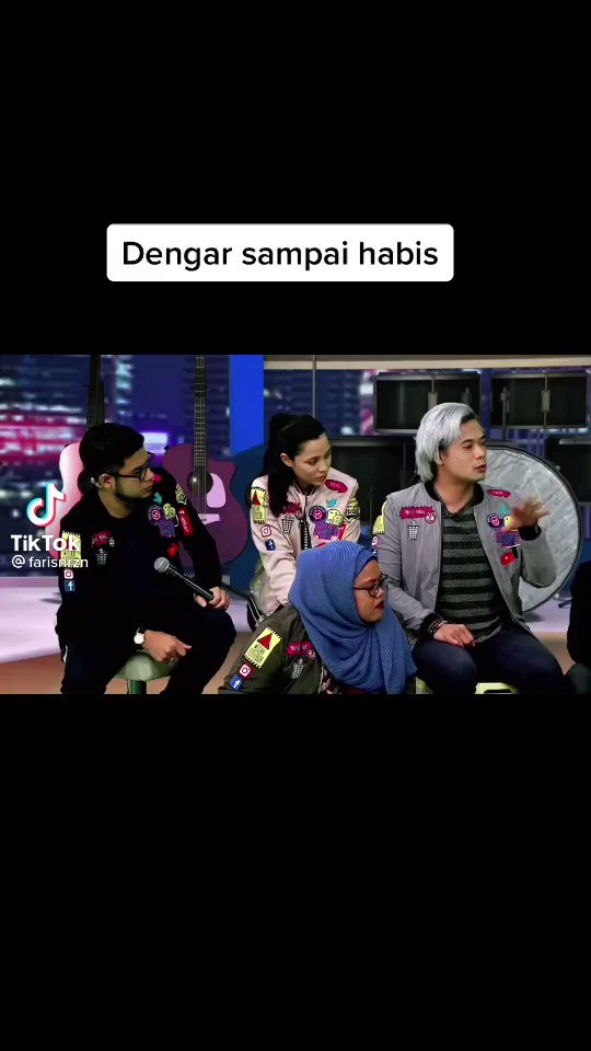 MAG โข Faheem (@magmalaya) on Twitter photo 2021-01-25 09:11:04 Mantap juga brother rambut putih tu punya penjelasan. Dan dia sgt betul, ada lelaki lembut yg memang tak mahu kelihatan sprti itu, perwatakkan je lembut, hati tetap suka ke berlainan jantina. Mantap juga brother rambut putih tu punya penjelasan. Dan dia sgt betul, ada lelaki lembut yg memang tak mahu kelihatan sprti itu, perwatakkan je lembut, hati tetap suka ke berlainan jantina.