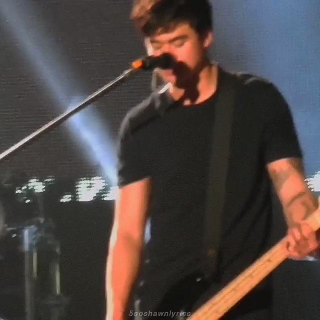 Happy birthday to my favorite boy calum hood. love u bae x 
