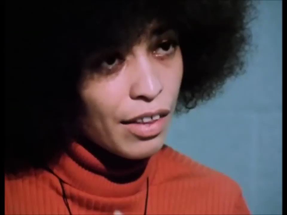 Happy birthday to Dr. Angela Davis.

An icon and a legend.

Thank you for loving and uplifting black folks. 