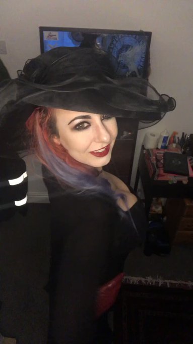 Shreeky’s pics and videos