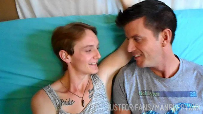HOT GAY KISSING with JESSIE RUSSEL and JEFF DRIZZLE

#Kiss #Kissing #Tongue #Mouth #SFW #Softcore...