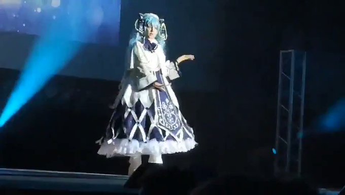 コスプレイヤーSaya ScarletのTwitter動画47