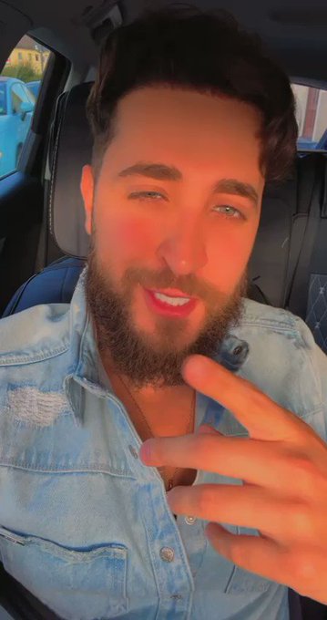 اغنيتي الجديدة قام قام ?????? روح اسمعها 
https://t.co/51vTLDQj9O  ?#انطونيو_سليمان #قام_قام https://t