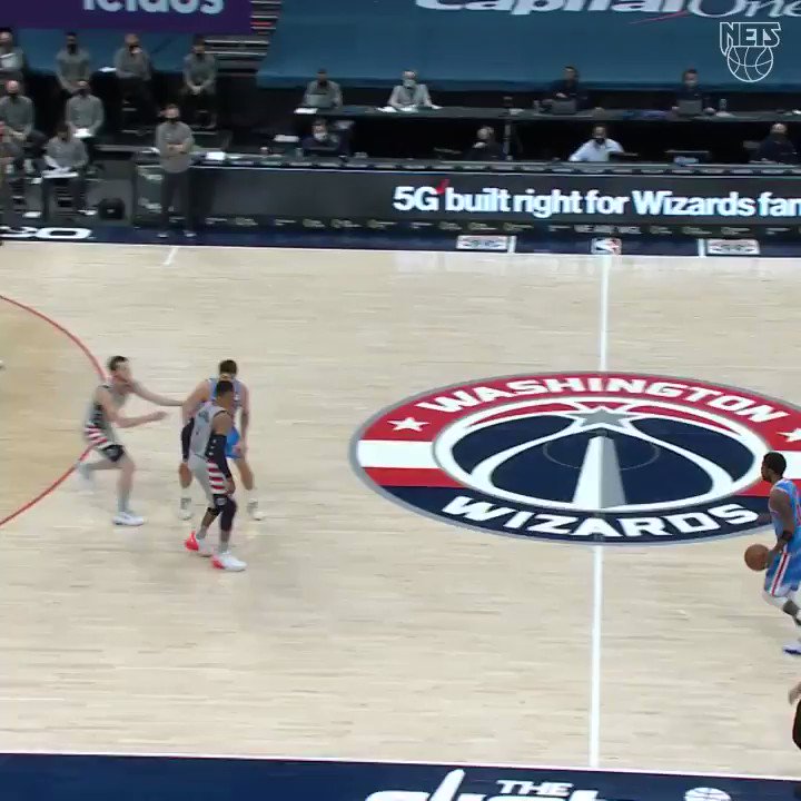 hoodie melo untucked kyrie