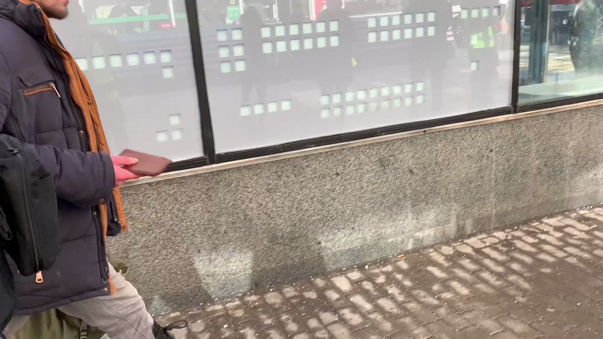 Zarina Zabrisky On Twitter Moscow City Court Is Now Hearing Alexei Navalny S Case And Looking At Switching A Suspended Sentence With A Real One Protestors Are Arriving To The Court And Being
