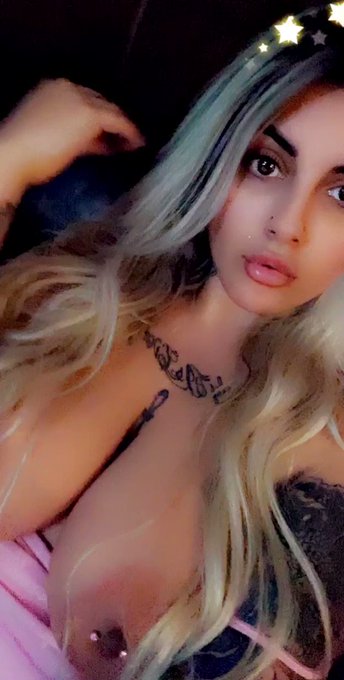 RT if you’d fuck me 😻🍆💦💦 #onlyfans #snap #only$15monthly #hornyslut #xqueenc #iwantyourcock #anal