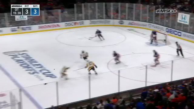 Happy birthday to elite winger Josh Bailey! 