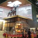 初めて見たらビックリ!？マレーシアの広告が凄すぎる!