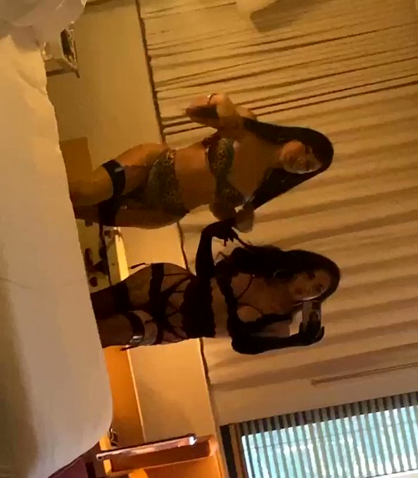 Posted a clip of @XxXJaslynLee and I from our kinky meetup one Beverly on my #onlyfans ! ? https://t
