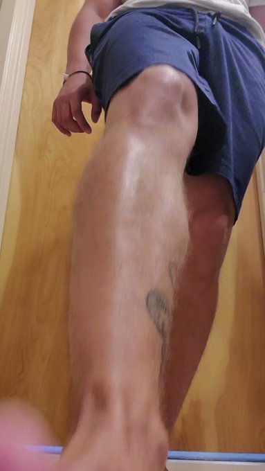My feet are dirty slave, you know it's your job to get down and lick them clean ?
You belong licking